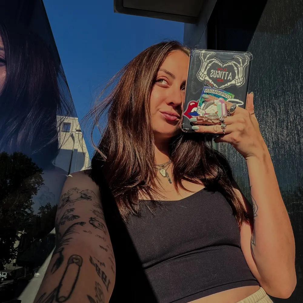 lexa 🖤, moderator