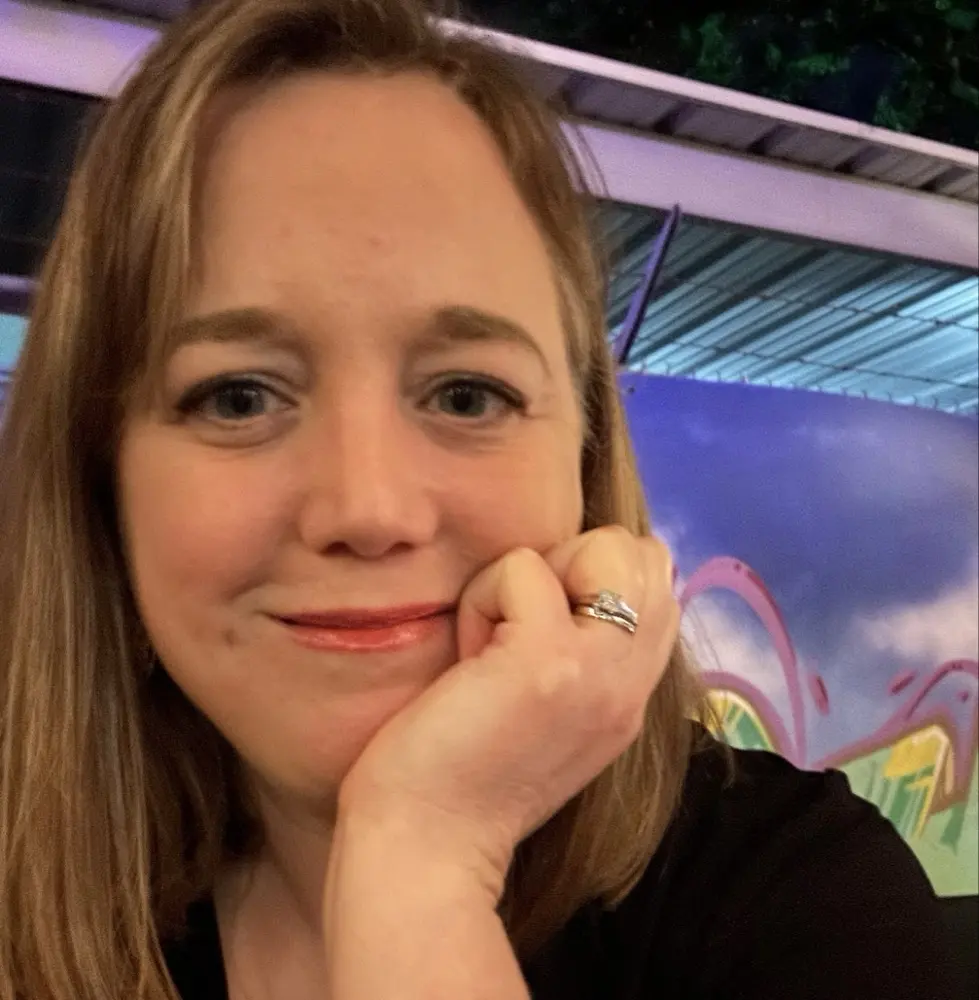 Lindsay L O’Connor profile pic