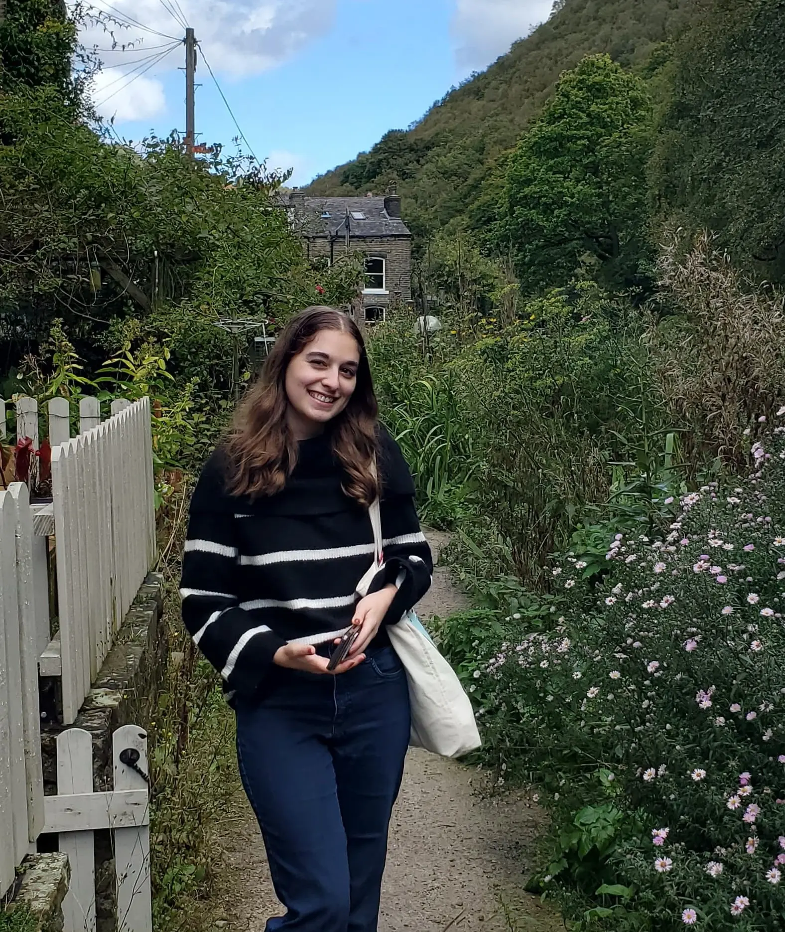 Victoria Joy📚 profile pic