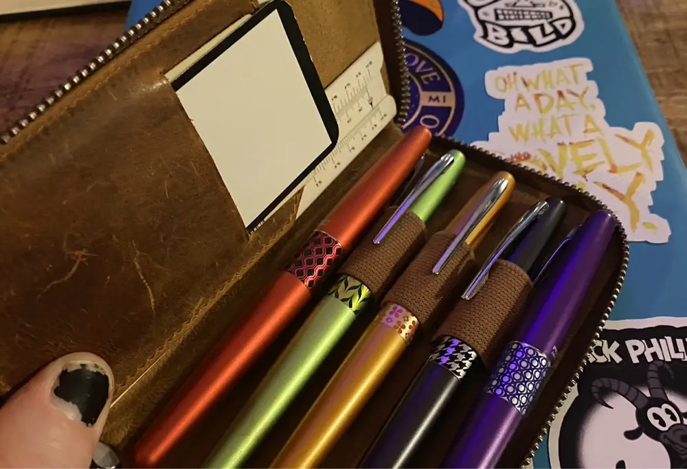 FishtowerReads profile pic