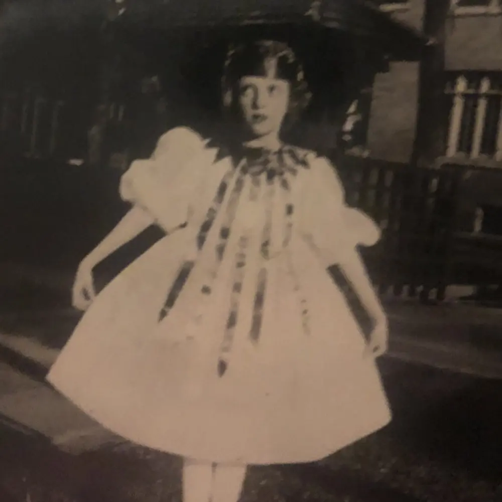 Lydia Rose 🕯️🤍🦢 profile pic