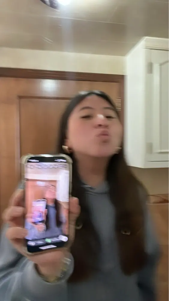 Maria Marcos profile pic