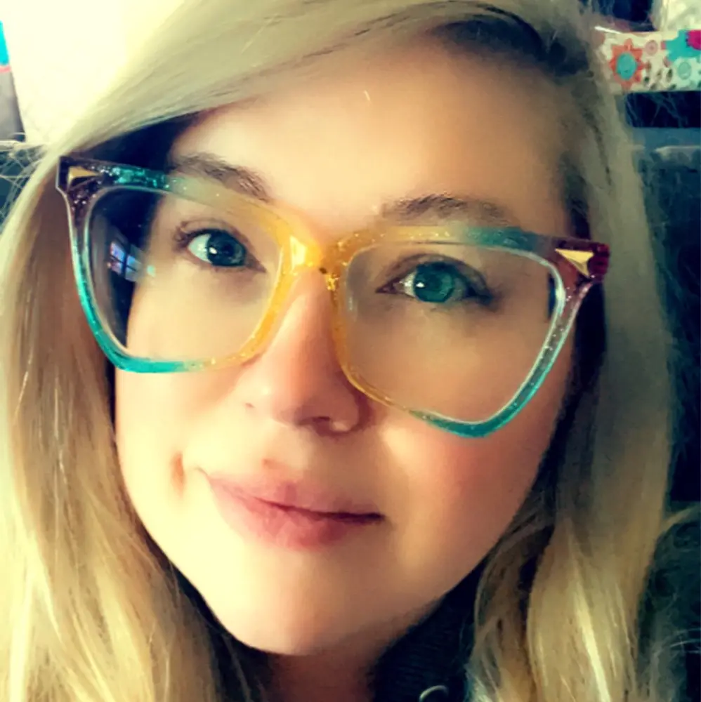 MeiLee<3sBooks profile pic