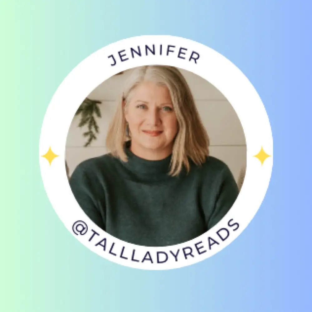 TallLadyReads profile pic