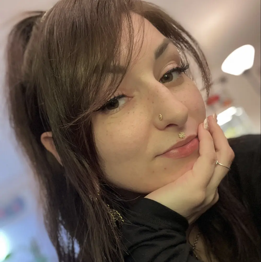 heathleigh.reads profile pic