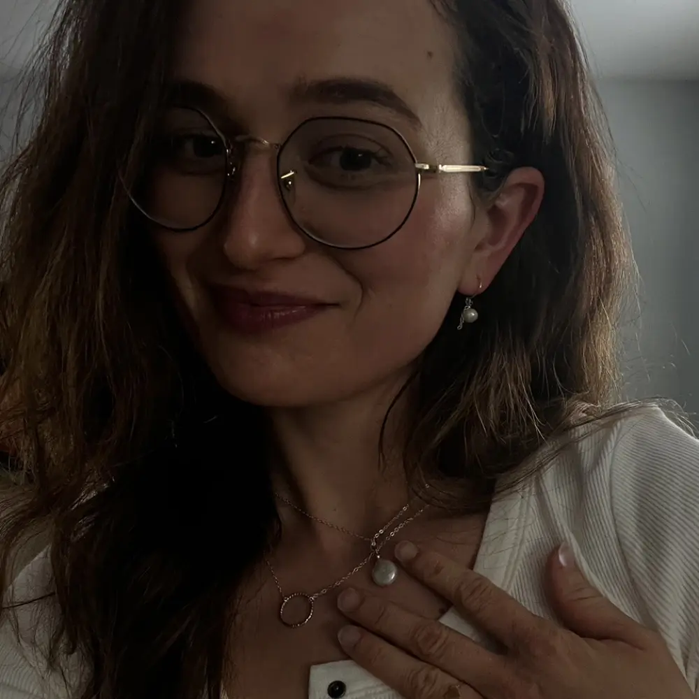 Isabelle  Logie profile pic