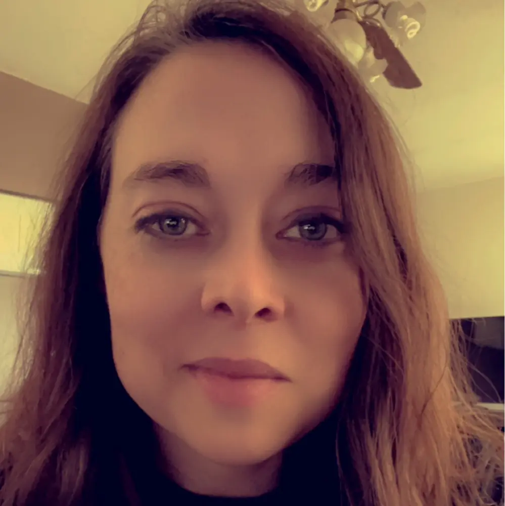 Amanda H profile pic