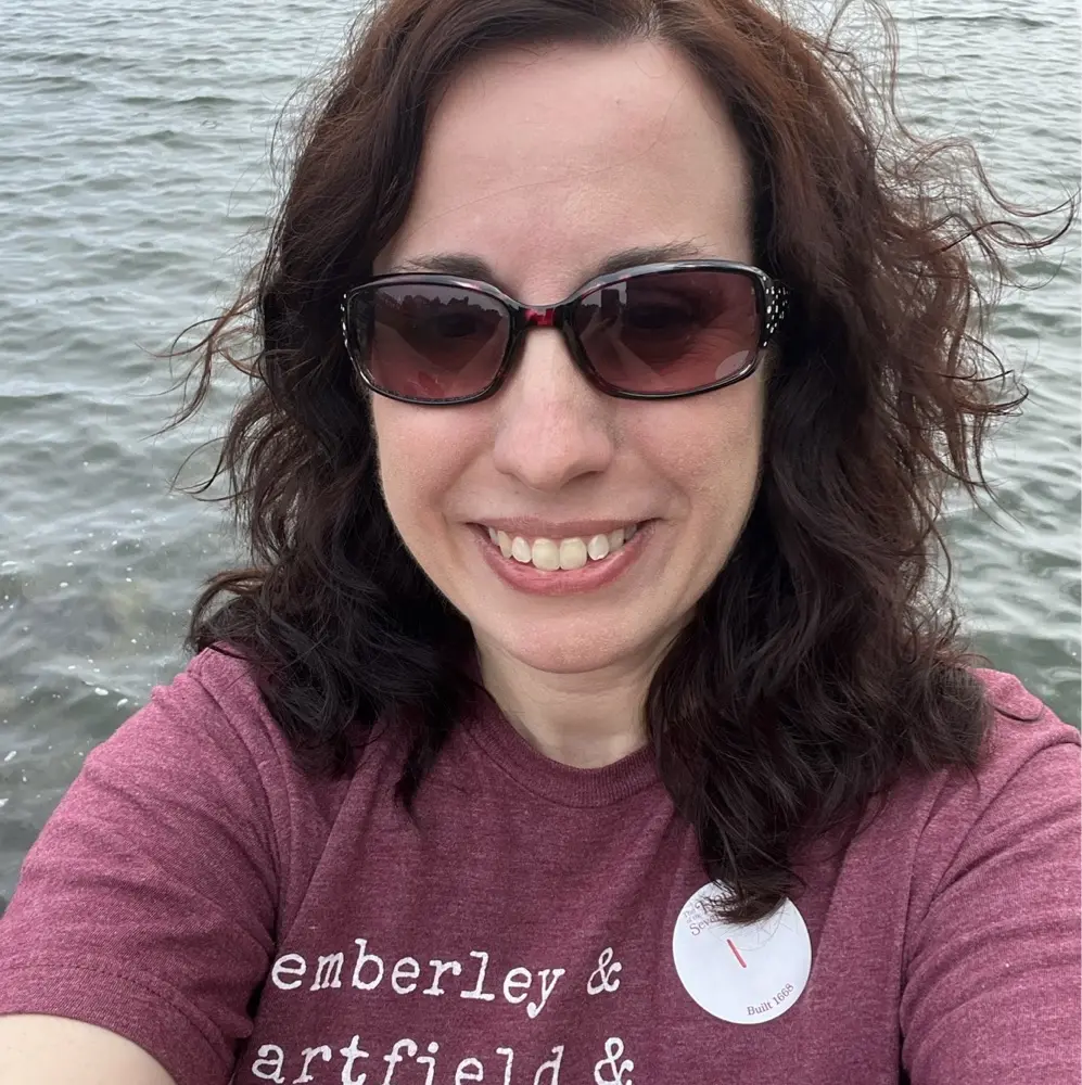 Ashleigh (@edwardanddamon) profile pic