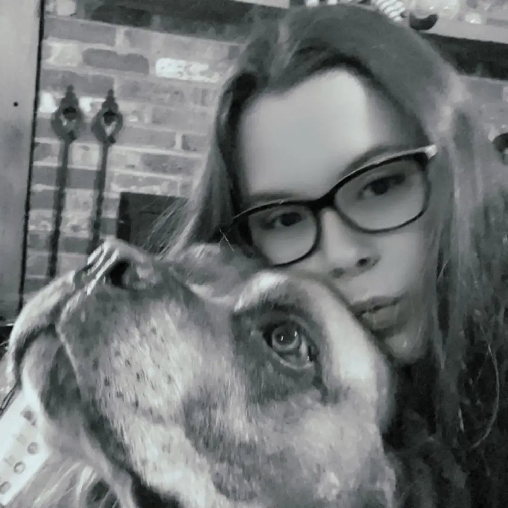 Dominique profile pic