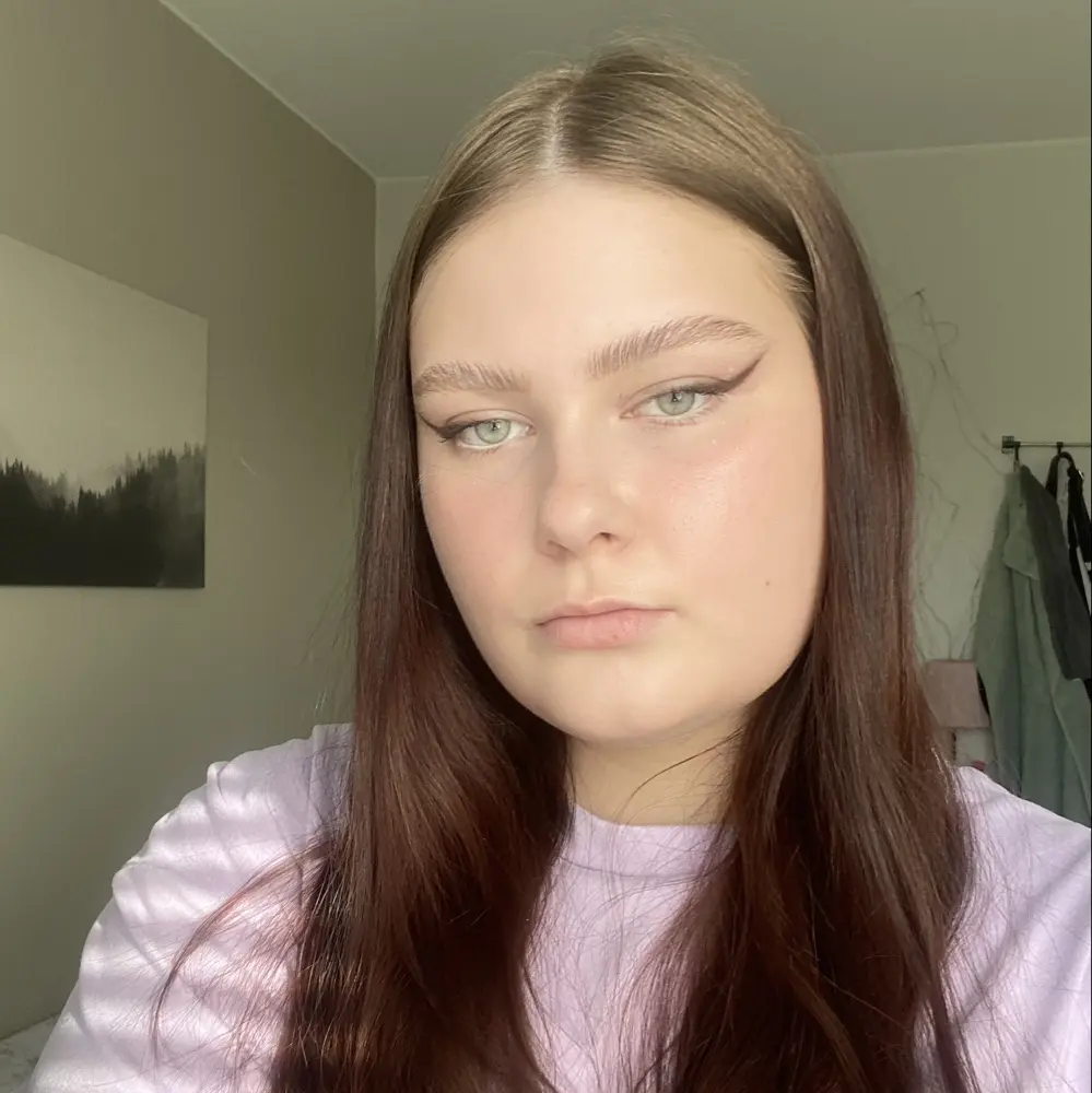 Ella Olsson profile pic