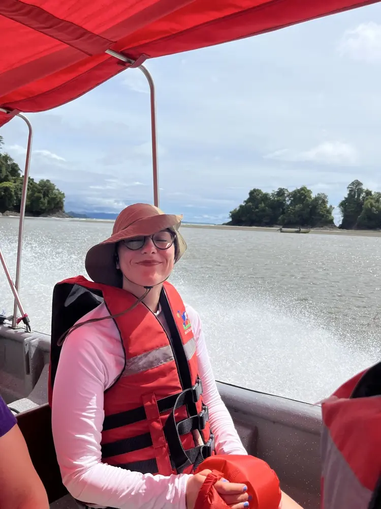 KyraReads profile pic