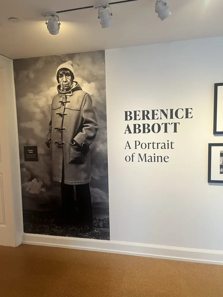 Leigh Hendrix profile pic