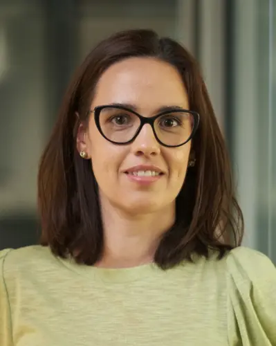 Raquel Gomes profile pic