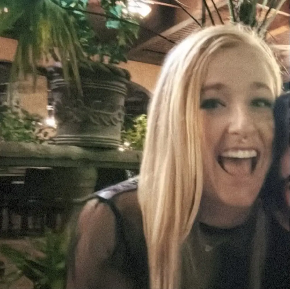 laurzfrommarz profile pic