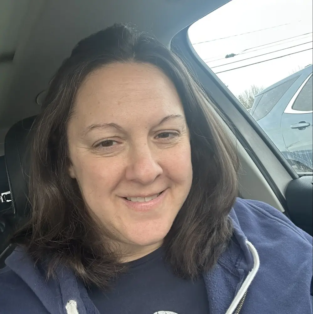 Sarah VanBev profile pic