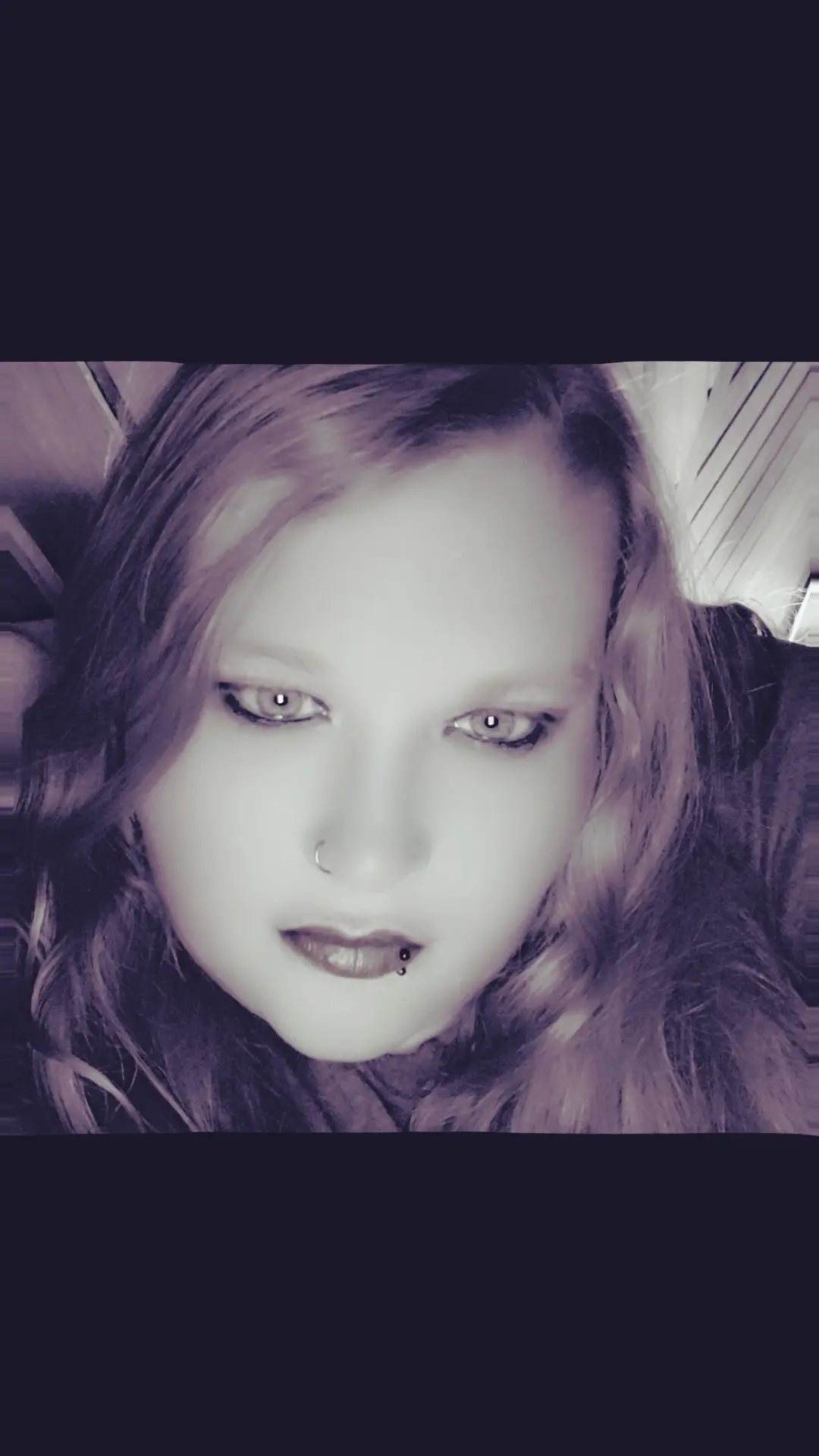 Crystal 📚🖤 profile pic