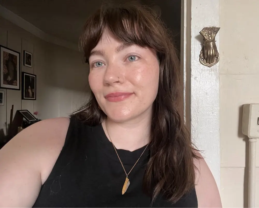 Carly π€βοΈπππβπ« profile pic