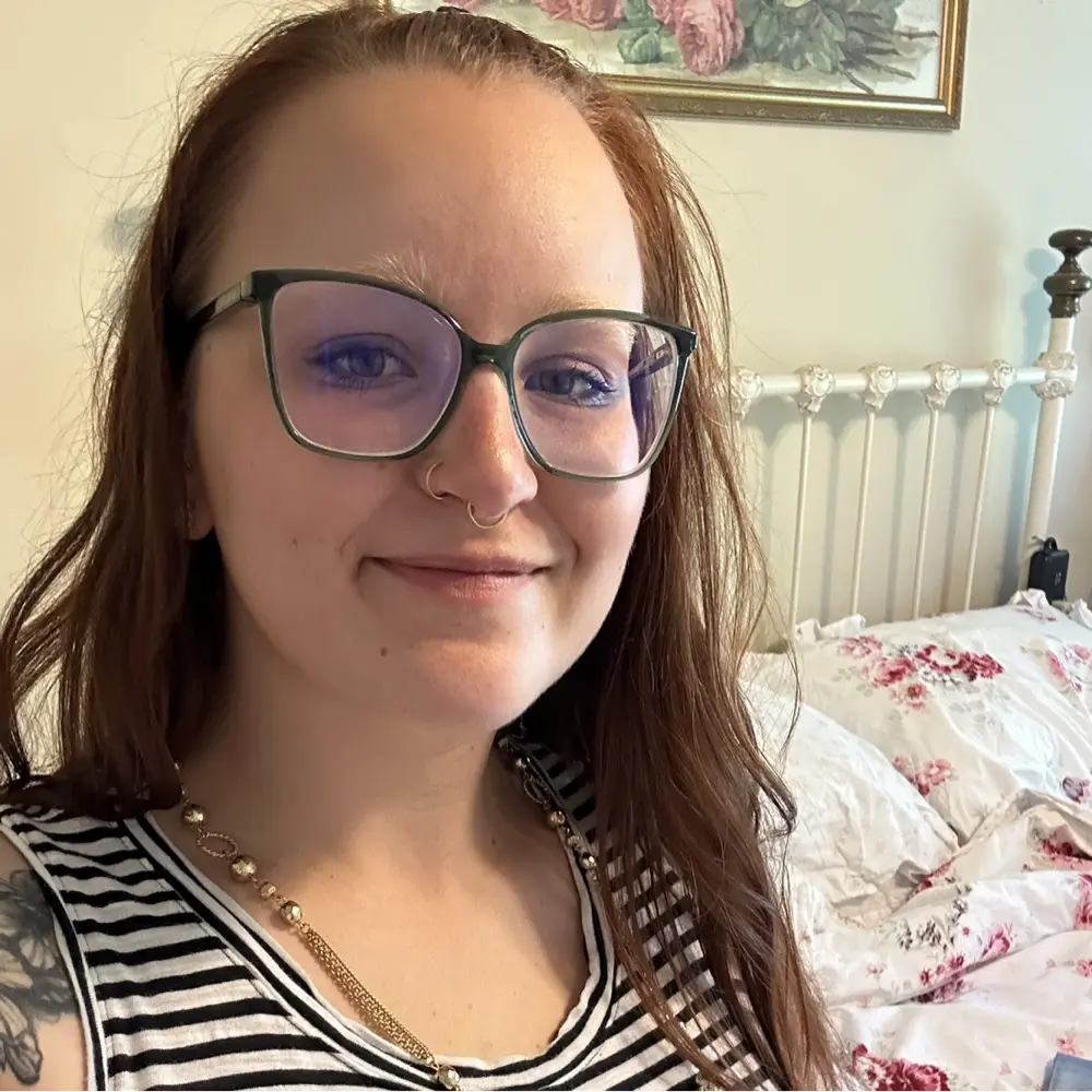 Nora R profile pic