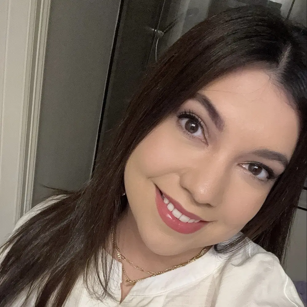 Jocelyn Salinas profile pic