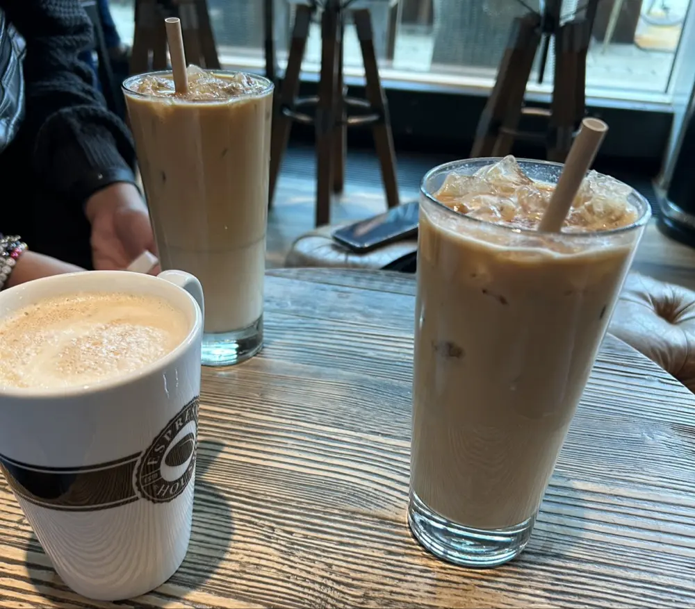 At_the_beach profile pic