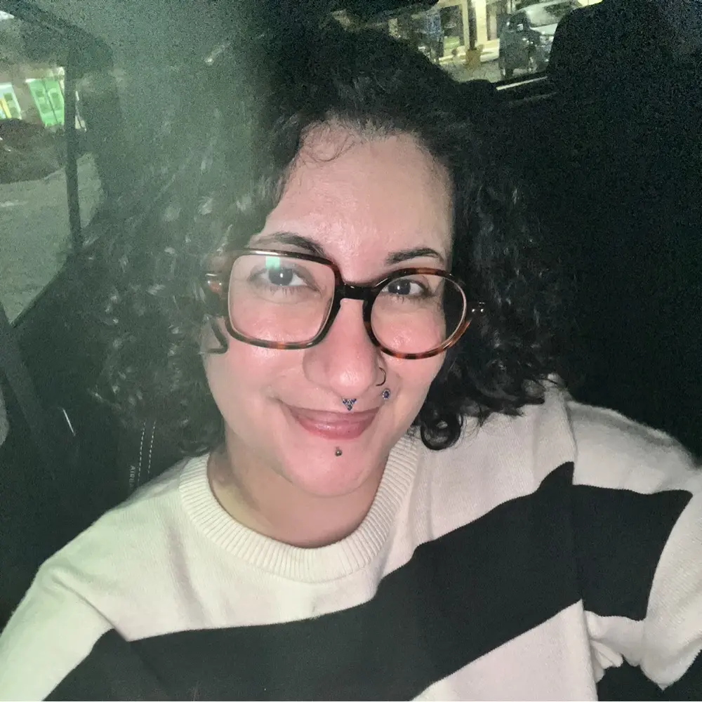 helloitsbeenie profile pic