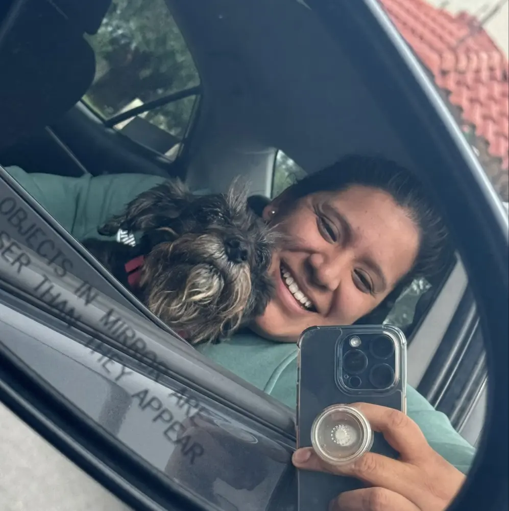 Daniela Gonzalez profile pic