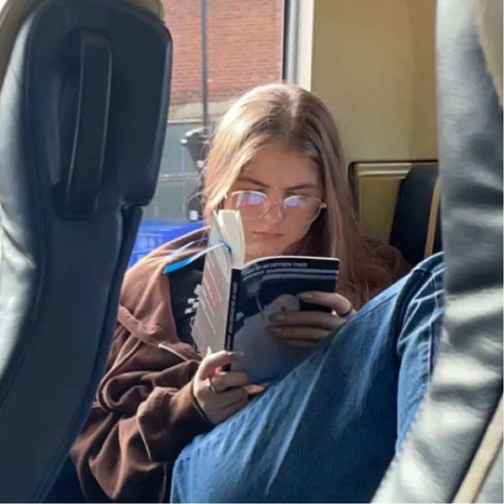 Kerry Lena profile pic