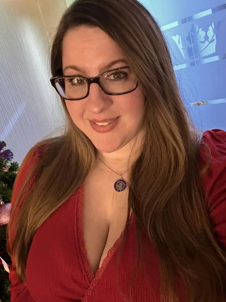 DarkDuchess114 profile pic