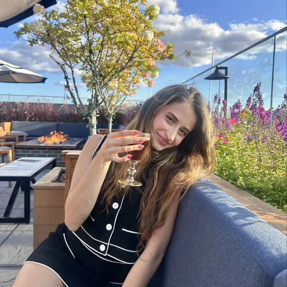 Dina’s Diary profile pic